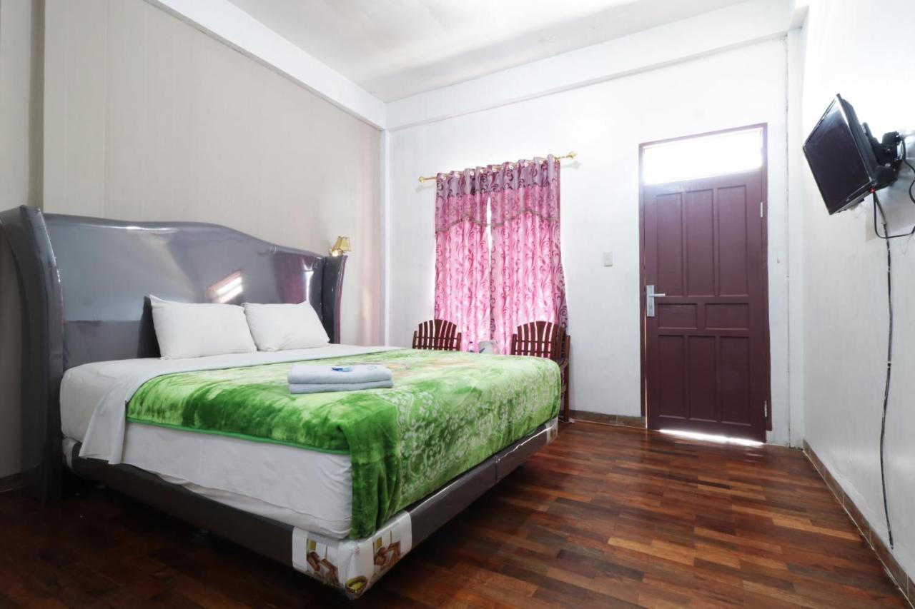 Villa Keluarga Bre Batunanggar Berastagi Bagian luar foto